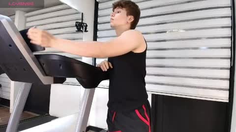Snapshot of femboy_max chatting on May 2026 12:23:02 PM Femboy Max online show from May 2026 12:23:02 PM