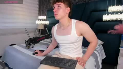 Snapshot of femboy_max chatting on July 2026 11:46:02 AM Femboy Max online show from July 2026 11:46:02 AM