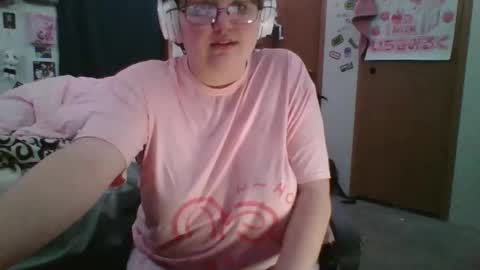 Snapshot of femcelsam chatting on March 2026 01:22:02 AM femcelsam online show from March 2026 01:22:02 AM