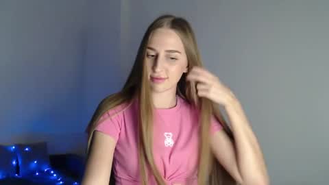 Femke online show from January 2025 11:48:01 PM