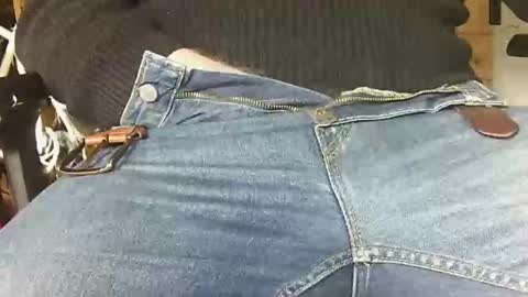 fenderjaguar667 online show from March 2025 12:28:01 PM