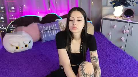 Fenilea online show from December 2025 06:10:01 AM