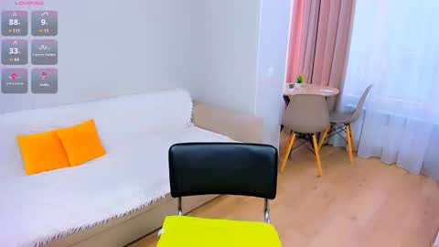 Snapshot of feral__berry__ chatting on February 2026 08:46:02 AM Regi online show from February 2026 08:46:02 AM