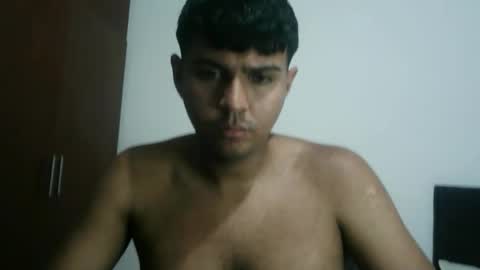 fernadox97 online show from February 2026 05:36:02 AM