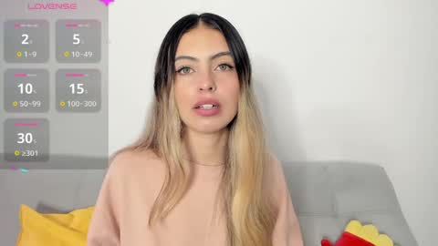 Snapshot of fernanda_aaa chatting on April 2026 02:42:01 PM fernanda online show from April 2026 02:42:01 PM