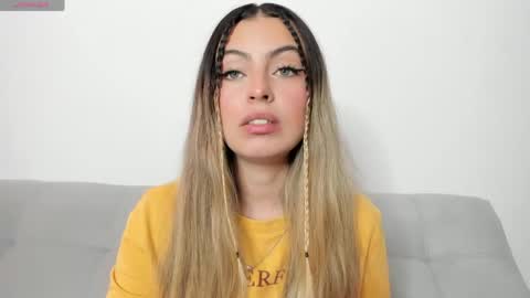 Snapshot of fernanda_aaa chatting on May 2026 03:31:02 PM fernanda online show from May 2026 03:31:02 PM