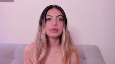 Snapshot of fernanda_aaa chatting on May 2026 03:18:01 PM fernanda online show from May 2026 03:18:01 PM