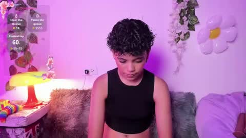 F E R N A N D A online show from November 2025 09:06:02 PM