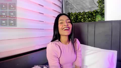 fernanda_liie_ online show from September 2025 01:01:01 PM