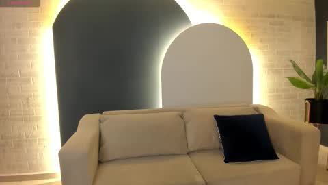 FER  online show from November 2025 10:47:02 AM