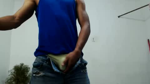 fernandez_latinblack online show from December 2024 06:14:01 AM