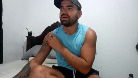 insta ferxx1210 Fercho online show from February 2025 02:17:02 AM