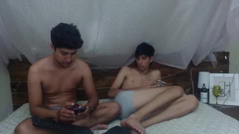 FER PHOENIX online show from January 2025 10:17:01 AM