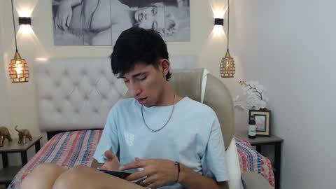 FER PHOENIX online show from February 2025 03:22:01 AM