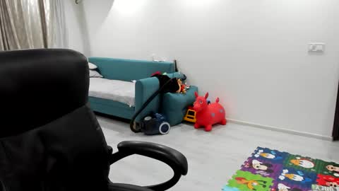 Snapshot of fetishcatalea chatting on October 2025 06:41:02 PM Catalea DM online show from October 2025 06:41:02 PM