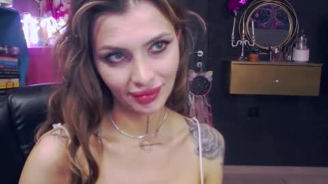 Snapshot of fetishsarah chatting on March 2025 10:42:01 PM Sarah online show from March 2025 10:42:01 PM