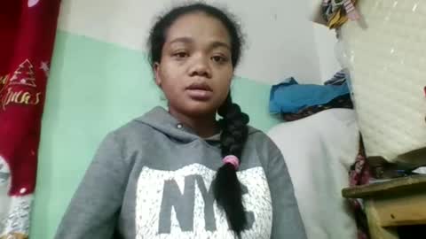 fetranialdy online show from November 2025 04:06:02 AM