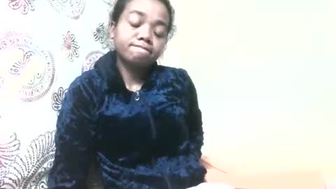 fetranialdy online show from May 2026 04:18:01 AM