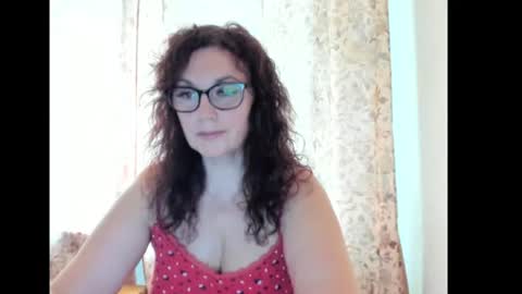 Snapshot of fey_bb chatting on June 2026 05:41:02 AM Milana online show from June 2026 05:41:02 AM
