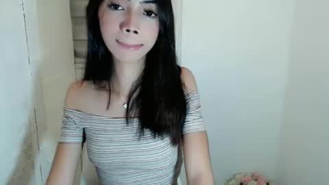 feyaaa online show from February 2025 05:43:02 AM