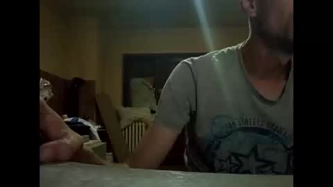 Raised in 90s online show from November 2025 10:56:02 PM