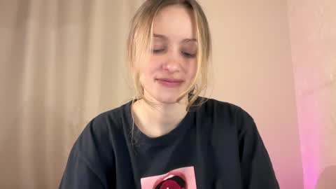 Lisa online show from January 2025 12:50:02 PM