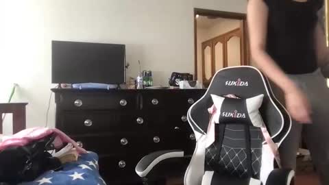 Snapshot of fgsammie chatting on November 2025 05:58:02 PM fgsammie online show from November 2025 05:58:02 PM