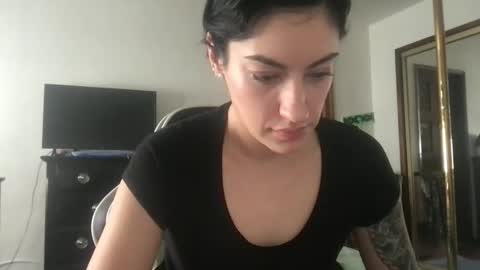 Snapshot of fgsammie chatting on November 2025 08:19:01 PM fgsammie online show from November 2025 08:19:01 PM