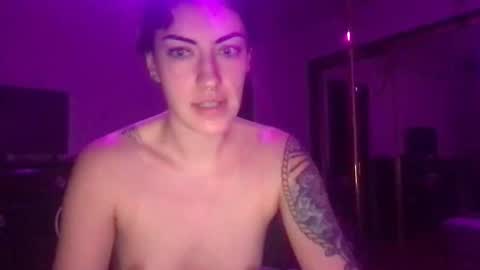 Snapshot of fgsammie chatting on December 2025 02:06:02 AM fgsammie online show from December 2025 02:06:02 AM