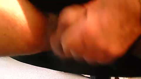 Snapshot of fh1963 chatting on January 2026 01:17:02 PM fh1963 online show from January 2026 01:17:02 PM