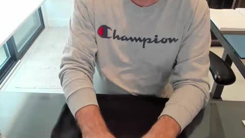 fhetzl online show from November 2025 11:15:01 PM