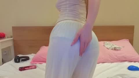 Fia online show from April 2026 12:36:02 PM