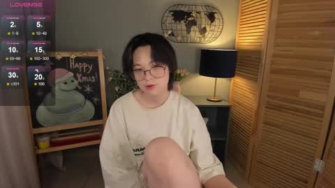 fiamoory online show from February 2025 12:00:01 PM