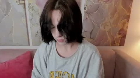 fiamoory online show from June 2026 08:24:02 AM