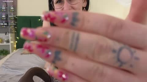 Bonnie online show from April 2026 10:09:02 AM