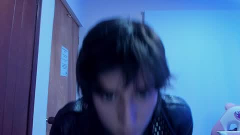   online show from February 2025 06:16:01 PM