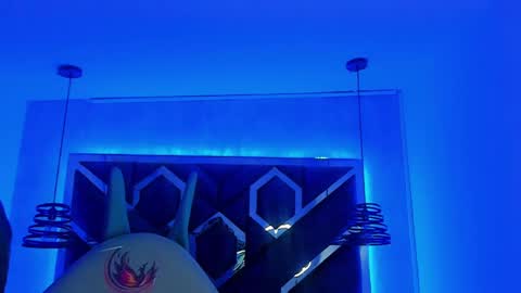   online show from February 2025 12:01:02 PM