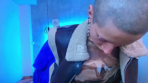   online show from October 2025 11:52:02 AM