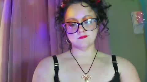 fieryminx67 online show from September 2025 07:23:01 AM