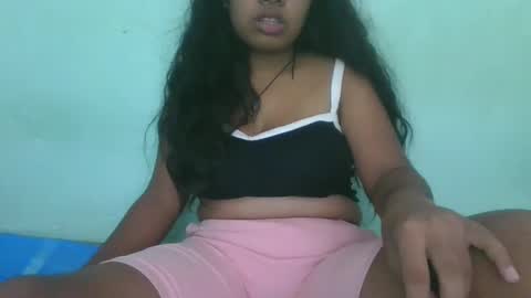 Snapshot of fifaalydia chatting on March 2025 03:40:01 PM fifaalydia online show from March 2025 03:40:01 PM