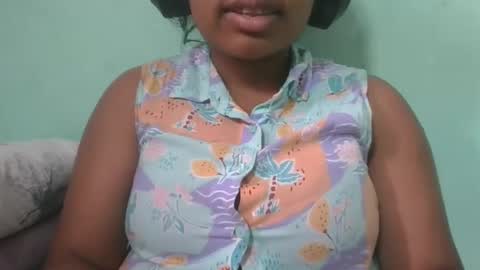 Snapshot of fifaalydia chatting on October 2025 09:21:02 AM fifaalydia online show from October 2025 09:21:02 AM