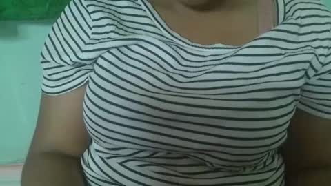 Snapshot of fifaalydia chatting on November 2025 04:47:01 AM fifaalydia online show from November 2025 04:47:01 AM