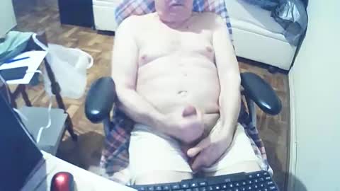 filhober online show from October 2025 12:36:01 AM