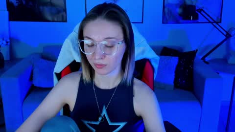 Snapshot of filipinaadams chatting on January 2025 01:58:01 PM cap and Lana online show from January 2025 01:58:01 PM