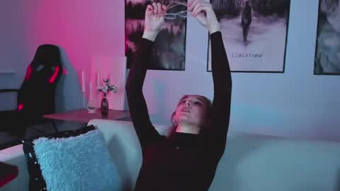 Snapshot of filipinaadams chatting on February 2025 08:17:01 AM cap and Lana online show from February 2025 08:17:01 AM