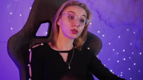 Snapshot of filipinaadams chatting on February 2025 02:21:01 AM cap and Lana online show from February 2025 02:21:01 AM