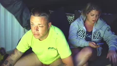 fillmeupmama online show from November 2025 04:37:01 AM