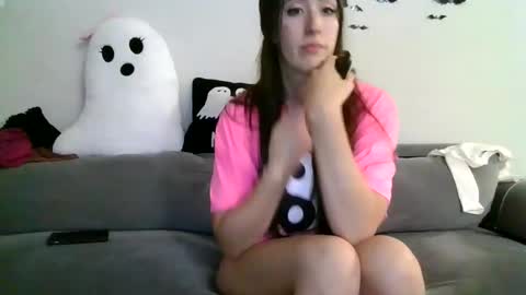 Snapshot of filthymilfndaddy chatting on September 2025 04:03:01 AM MilfnDaddy online show from September 2025 04:03:01 AM