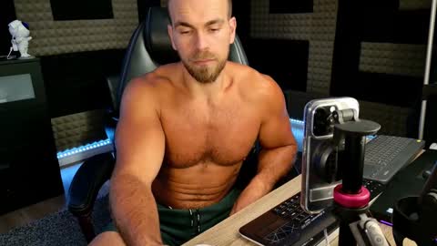 Nick online show from September 2025 04:39:01 PM