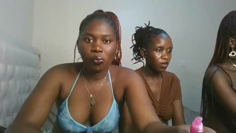 melanie online show from October 2025 09:26:02 PM